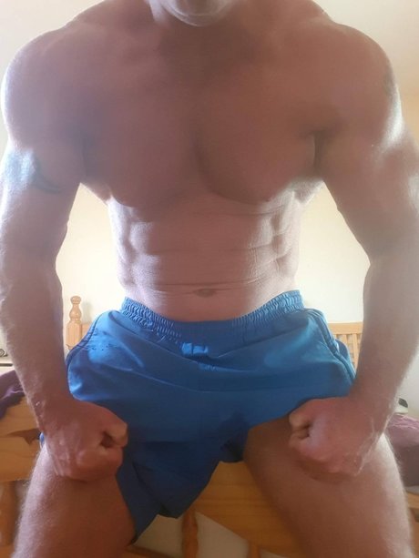 Muscle daddy nude leaked OnlyFans pic