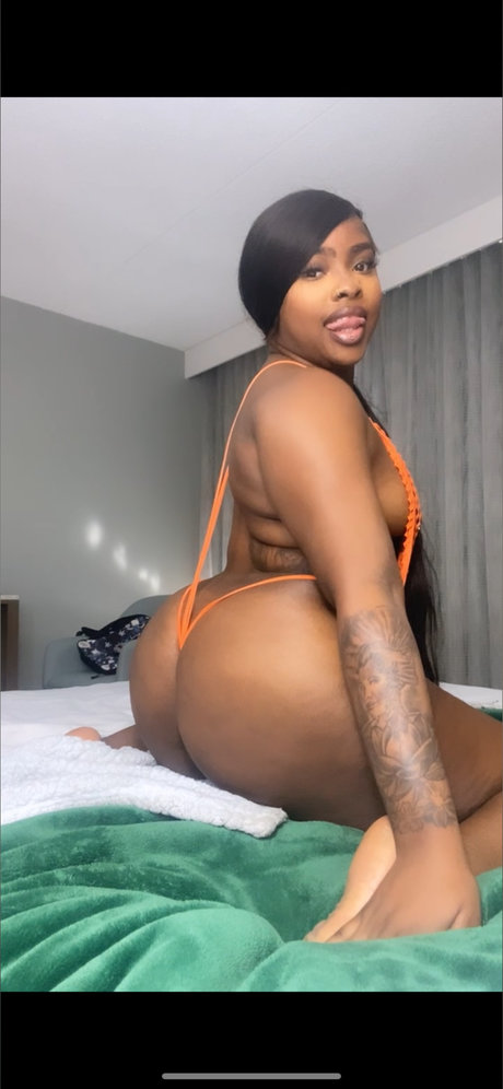 Ms.Xclusive Grip 🫦 nude leaked OnlyFans pic
