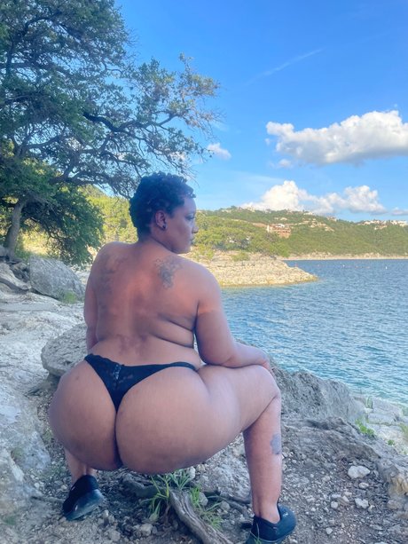Bigbootie Banks nude leaked OnlyFans pic