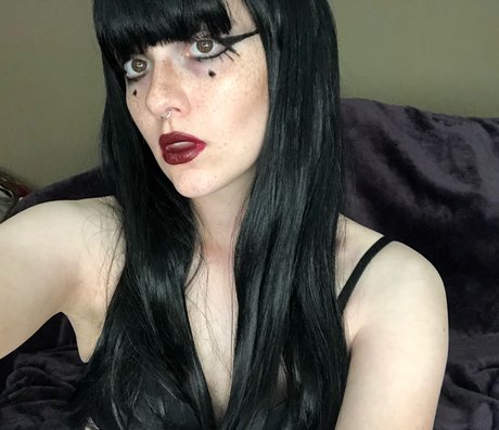 Lyra Lure nude leaked OnlyFans pic
