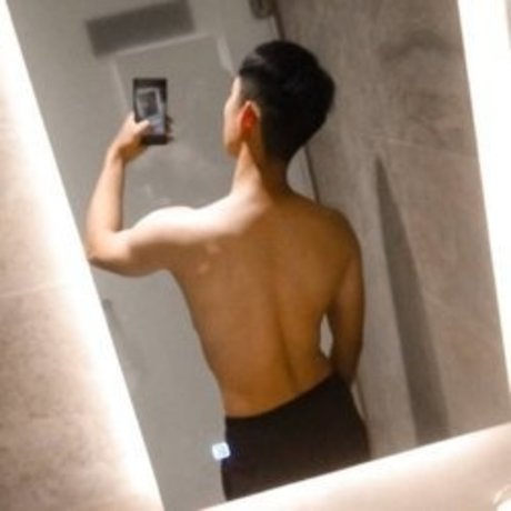 豆漿牛奶職人 nude leaked OnlyFans pic