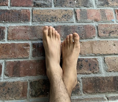 Feet_Me nude leaked OnlyFans pic