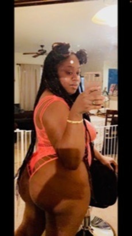 Chocolate.Ri nude leaked OnlyFans pic