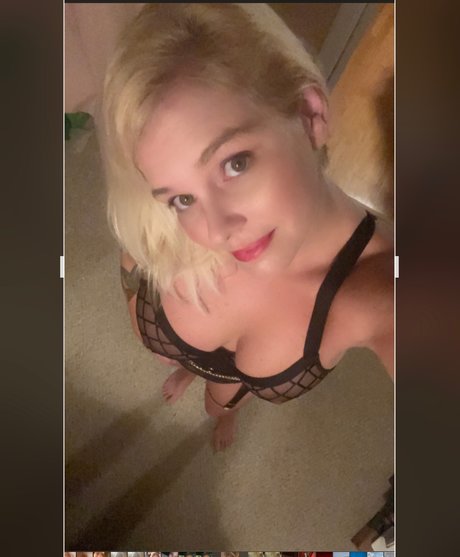 Mandi Castle nude leaked OnlyFans pic