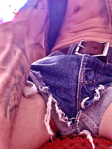 Cow Punk nude leaked OnlyFans pic