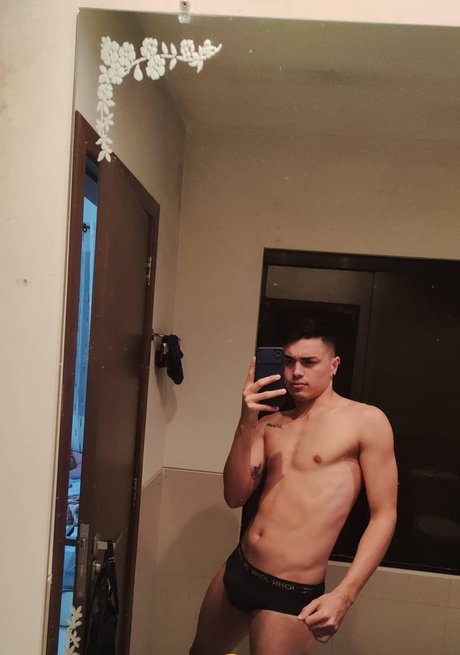 Kevin Eduardo nude leaked OnlyFans pic