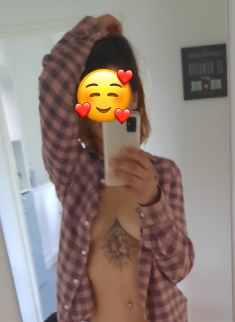 Emma nude leaked OnlyFans pic
