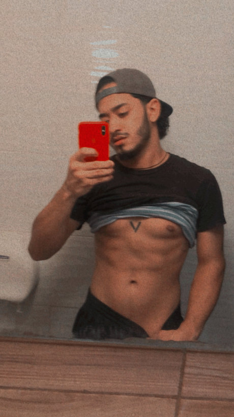Juan M 🤠 nude leaked OnlyFans pic
