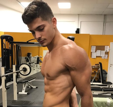 Lorenzo Polenghi nude leaked OnlyFans pic