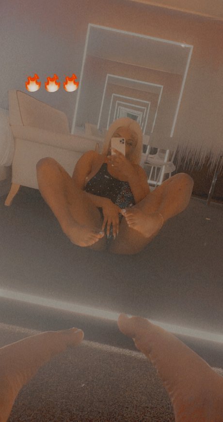 MoeStaxx nude leaked OnlyFans pic