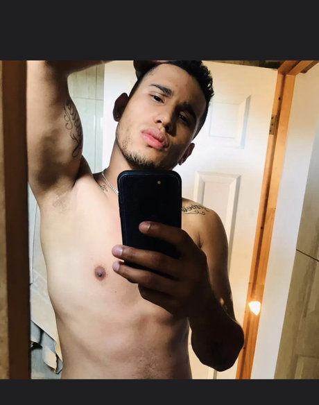 Kelvis jose nude leaked OnlyFans pic