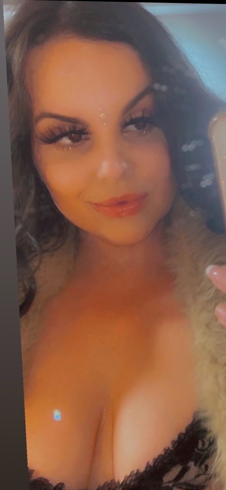 Lovely Demi nude leaked OnlyFans pic