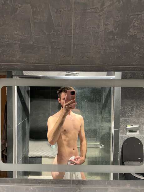 Anton A nude leaked OnlyFans pic