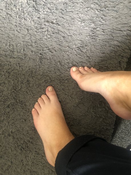 Natasha’s Foot Dreams nude leaked OnlyFans pic