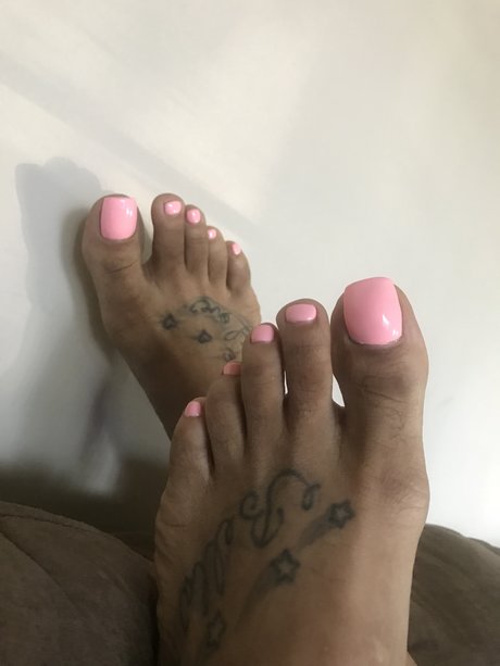 Candee Toes nude leaked OnlyFans pic