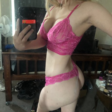 Gigi nude leaked OnlyFans pic