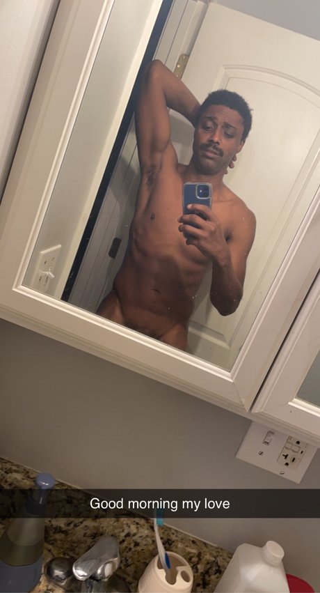 FloydMadeMeDoIt nude leaked OnlyFans pic