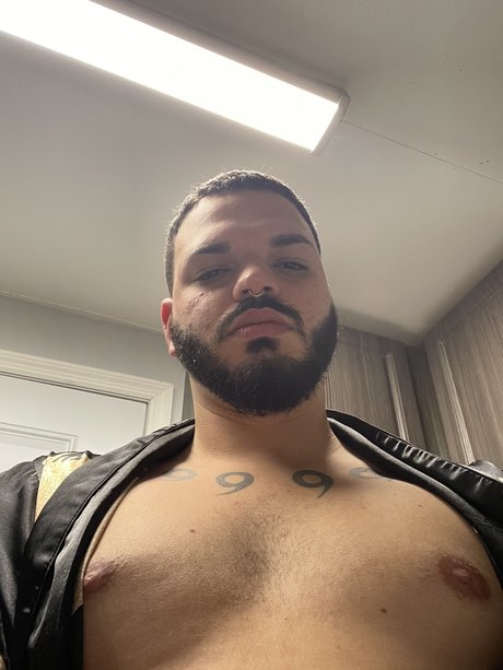 YÜYI nude leaked OnlyFans pic