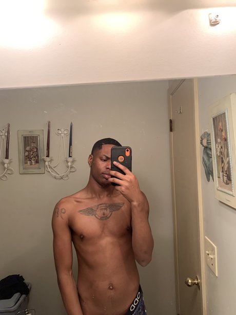 Vontez Ester nude leaked OnlyFans pic