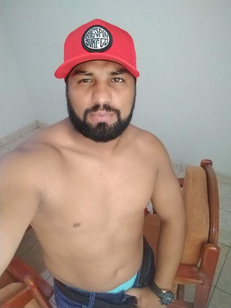 Leonel Chirinos nude leaked OnlyFans pic