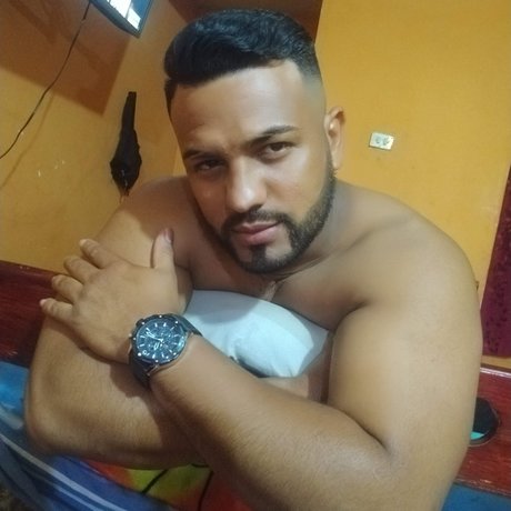 Leonel Chirinos nude leaked OnlyFans pic