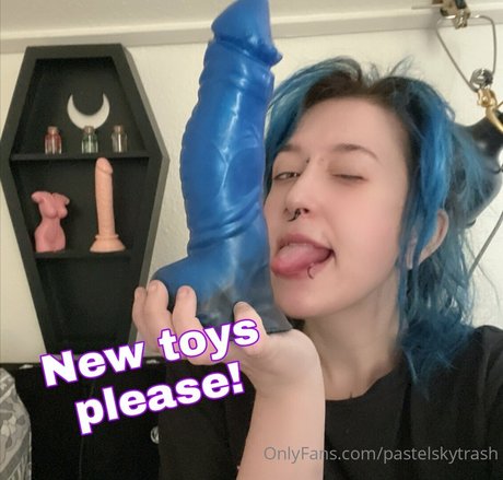 SKY VICTORIA nude leaked OnlyFans photo #3