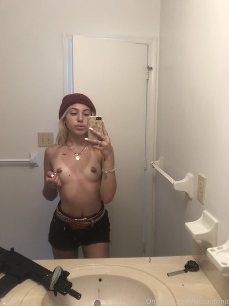 Nariah nude leaked OnlyFans pic