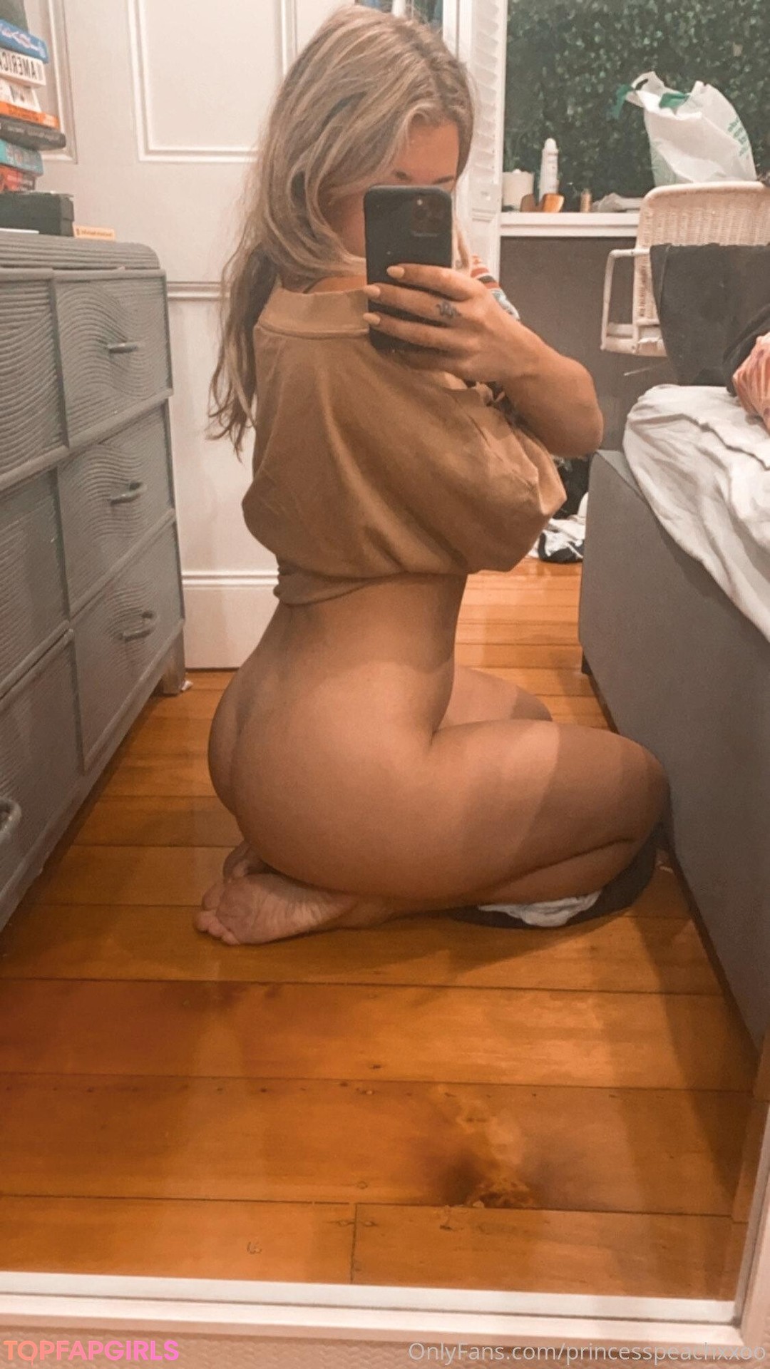 Peachy Nude Leaked OnlyFans Photo #33