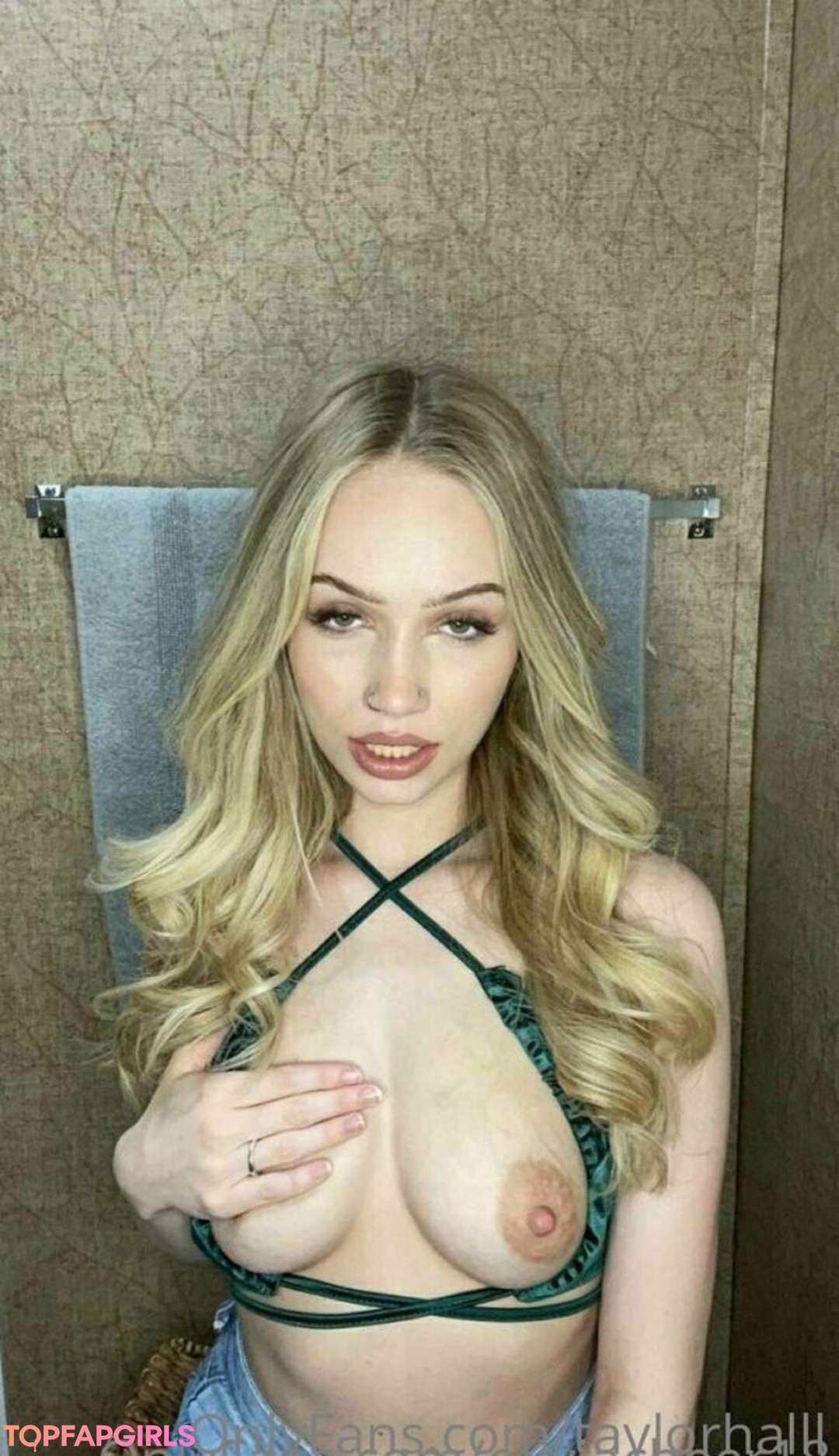 Taylor Halll Nude Leaked OnlyFans Photo #7