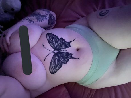 Bunnyrosexx nude leaked OnlyFans photo #19