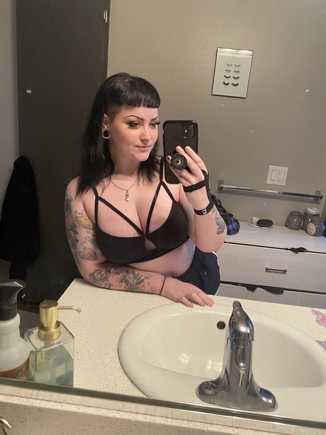 Bunnyrosexx nude leaked OnlyFans photo #21