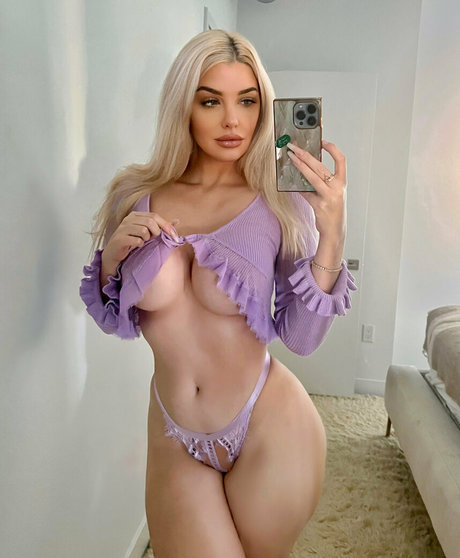 Emily Sears nude leaked OnlyFans pic