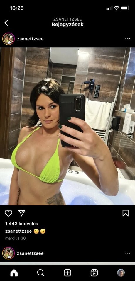 Zsanettzsee nude leaked OnlyFans pic