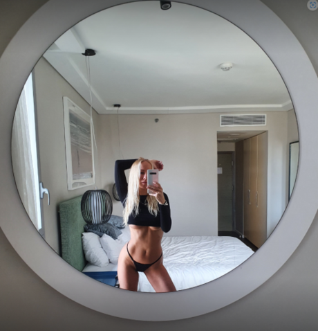 Carla Cox nude leaked OnlyFans pic