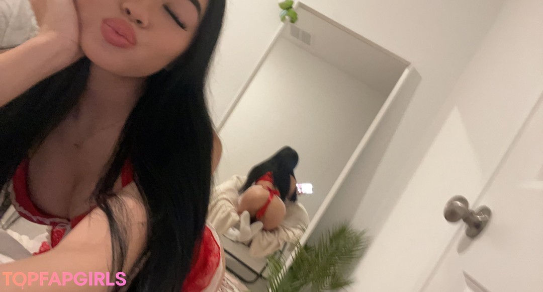 Lllliilyy Nude Leaked OnlyFans Photo #10