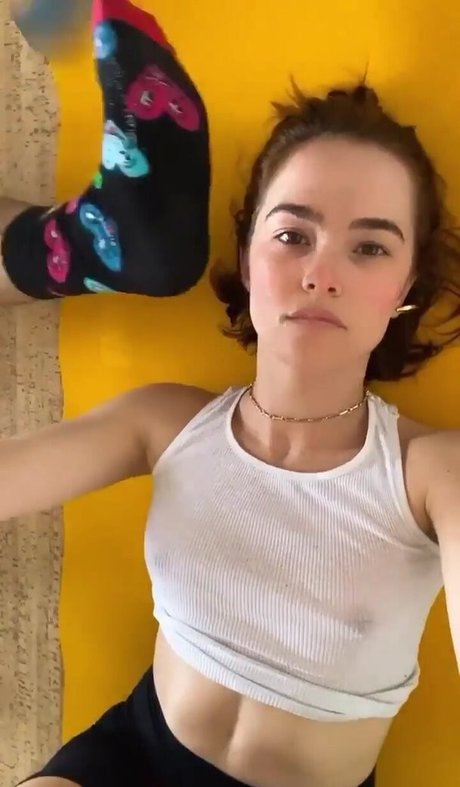 Zoey Deutch nude leaked OnlyFans pic