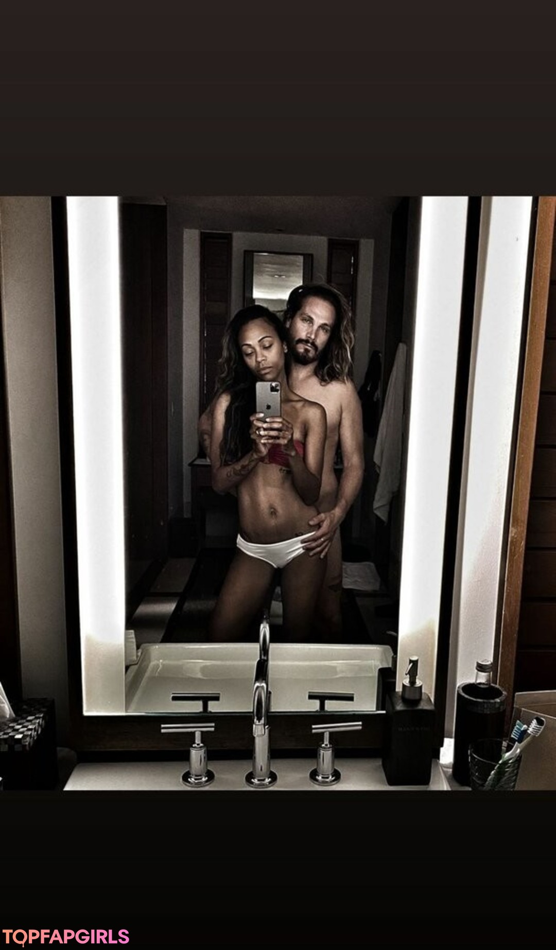 Zoe Saldana Nude Leaked OnlyFans Photo #94