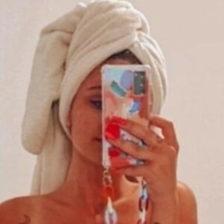 Zoe Caradzoglu nude leaked OnlyFans pic