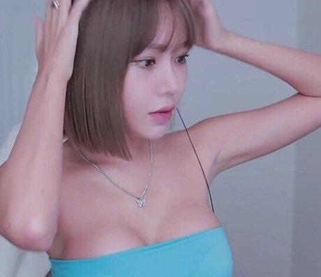 Yoon Chae Ah nude leaked OnlyFans pic