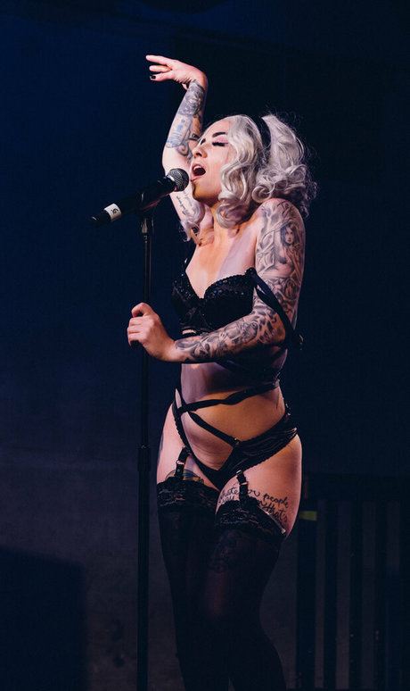Blackheartburlesque nude leaked OnlyFans pic