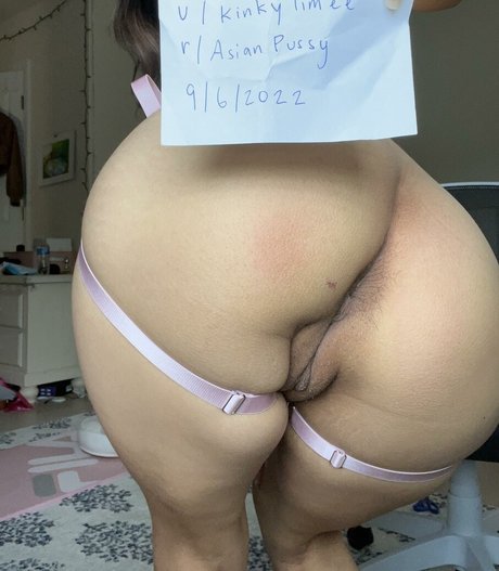 Kinkylimee nude leaked OnlyFans pic