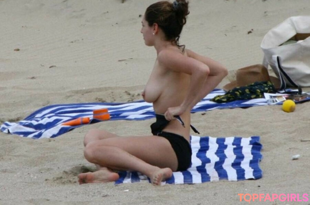 Kelly Brook Nude Leaked OnlyFans Photo #21