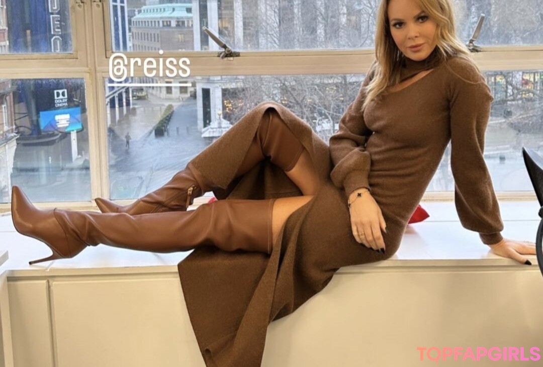 Amanda Holden Nude Leaked OnlyFans Photo #507