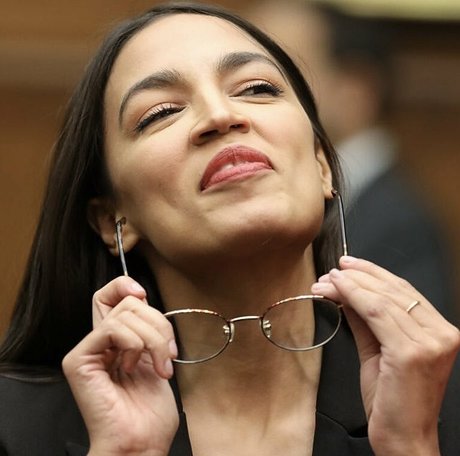 Alexandria Ocasio-Cortez nude leaked OnlyFans photo #13