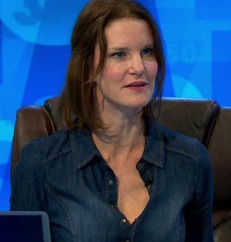 Susie Dent nude leaked OnlyFans pic