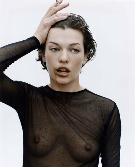 Milla Jovovich nude leaked OnlyFans photo #35