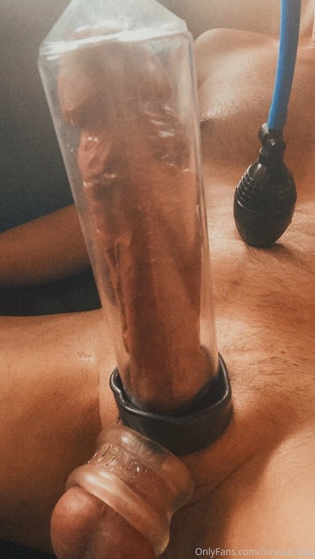 Foryour3yes nude leaked OnlyFans pic