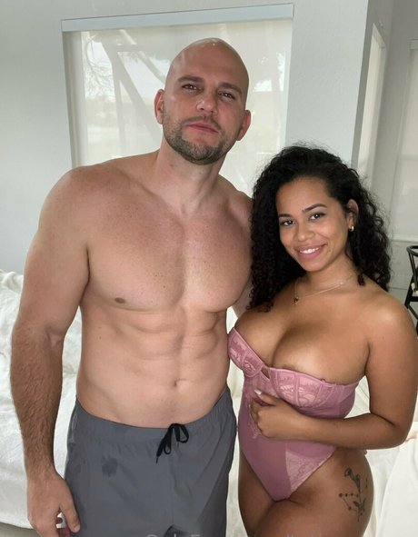 Tatiana Venezuelanvixen nude leaked OnlyFans photo #87