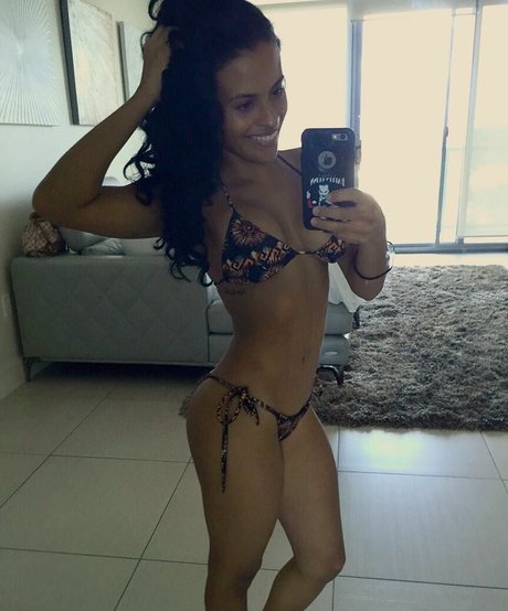 Zelina Vega nude leaked OnlyFans photo #14