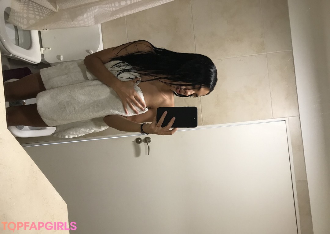 Melina Lox Nude Leaked OnlyFans Photo #29